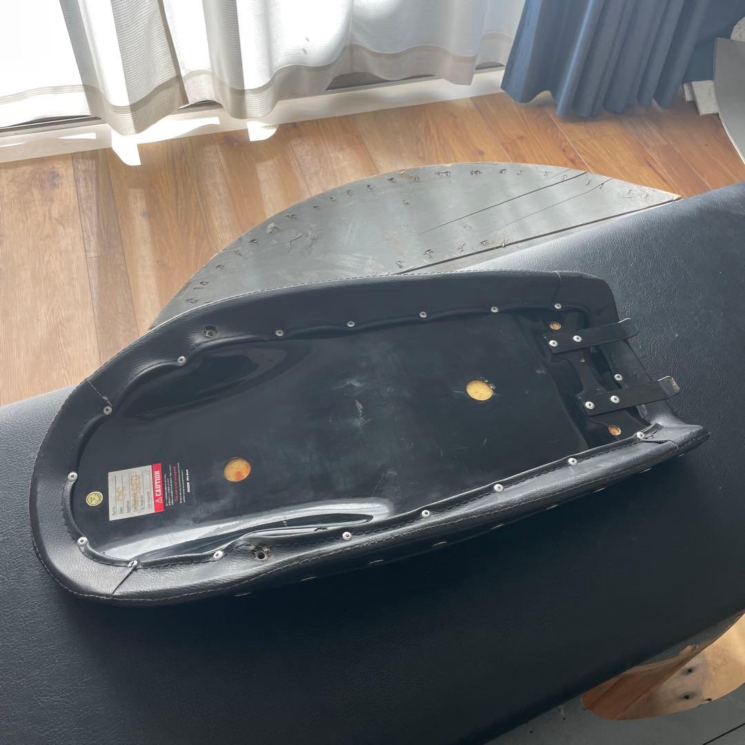 Nito Heads シート スタッズ付き　sr400