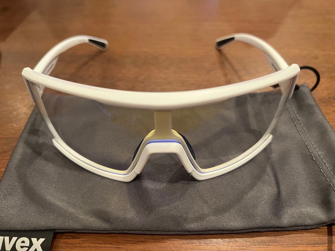 uvex sportstyle 235 V ホワイトマットサングラス
