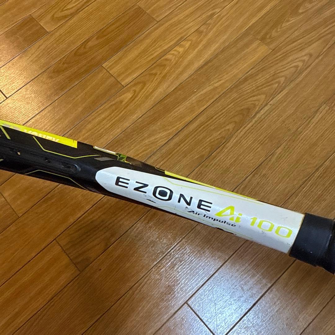 YONEX EZONE Ai 100 テニスラケット　300g
