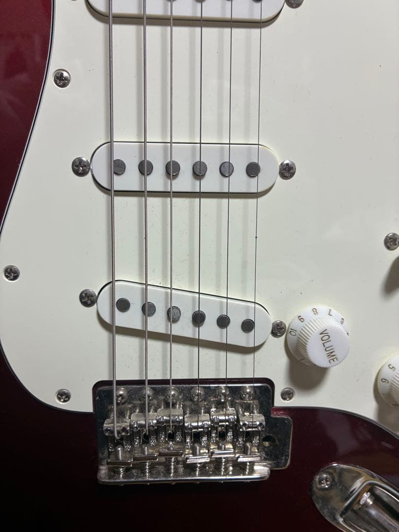 ギター squier classic vibe stratocaster 60s