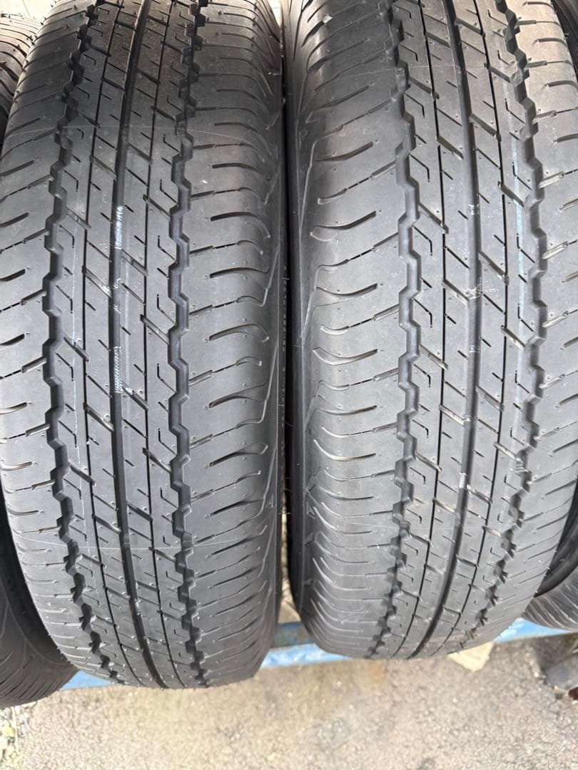 195/80R15 4本　新車外し