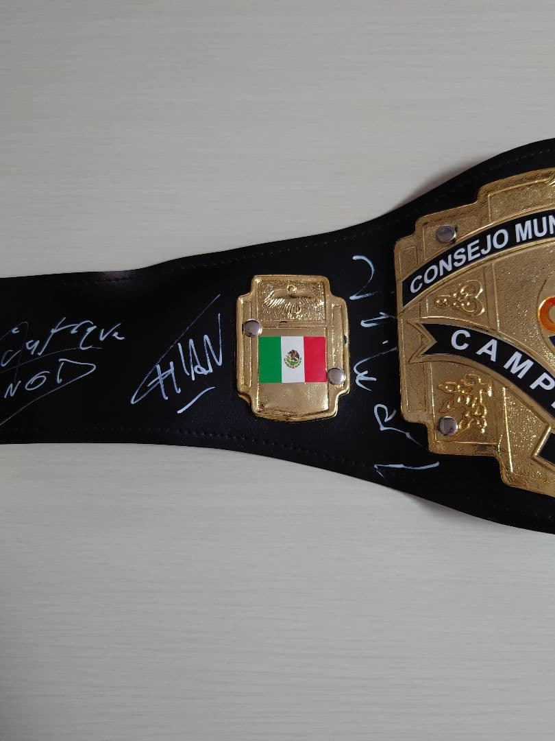 CMLL チャンピオンベルト　サイン入　新日本プロレス　ファンタスティカマニア