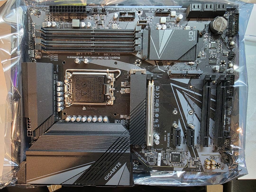 GIGABYTE Z690 UD DDR4 マザーボード★ジャンク扱い