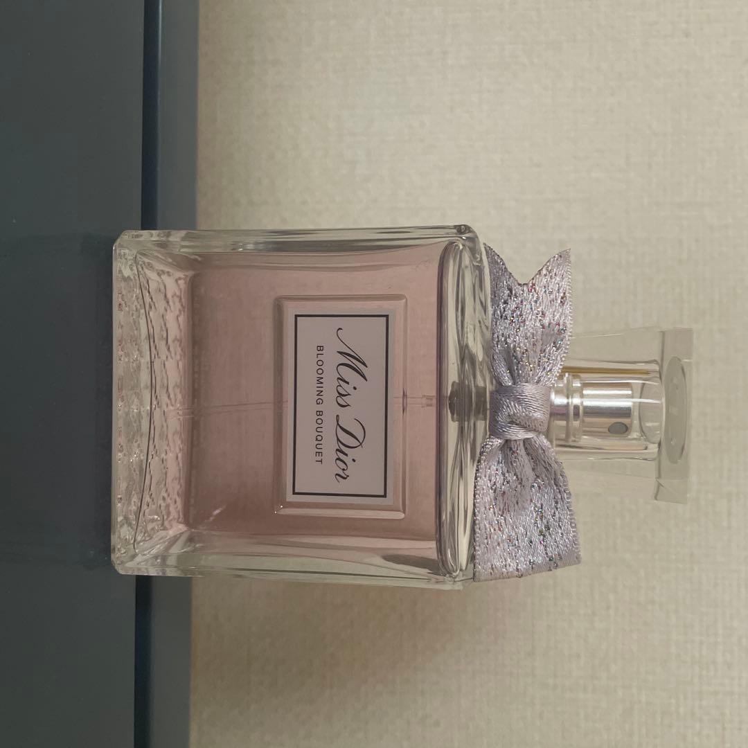 亘(CHANEL、Dior)