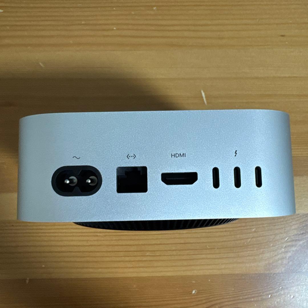 Apple Mac mini M4チップ 16GBメモリ 256GB SSD
