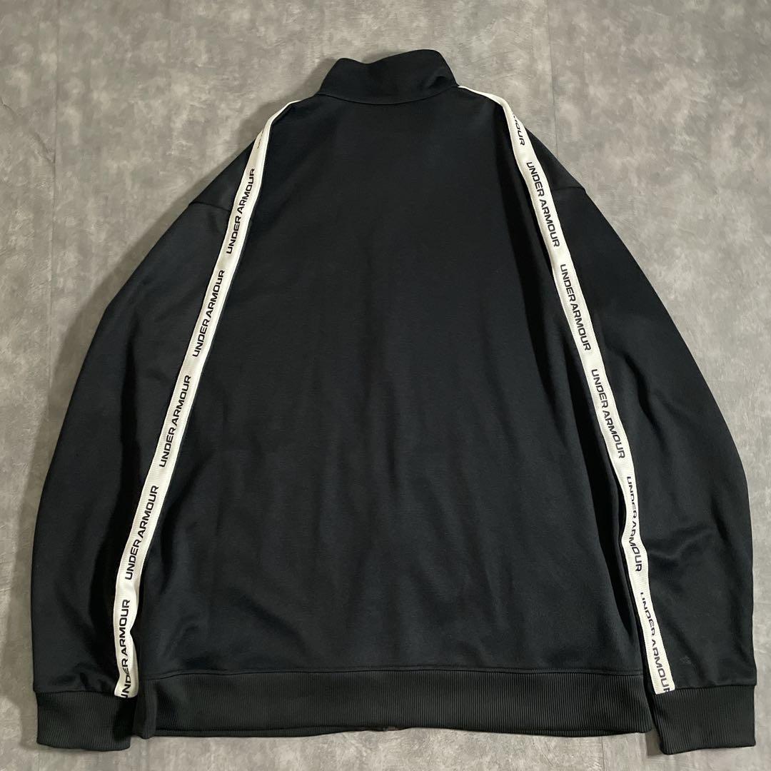 23年モデル UNDER ARMOR トラックジャケット&パンツ セットアップ