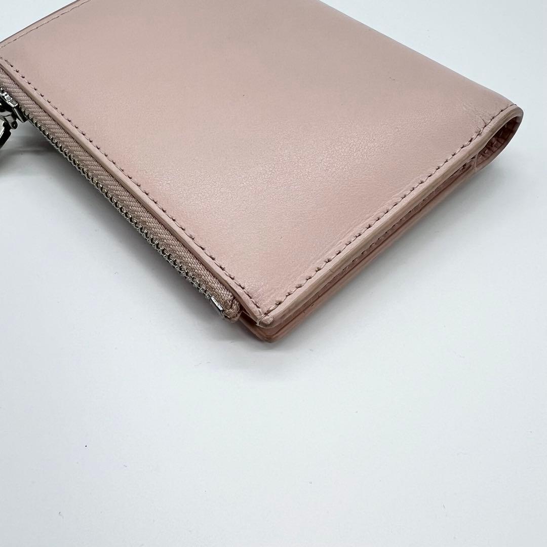 美品✨ディーゼル　ミニウォレット　二つ折り財布　Dロゴ　メタルロゴ　ピンク