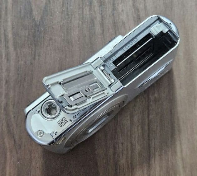 Panasonic パナソニック　DMC-FX01