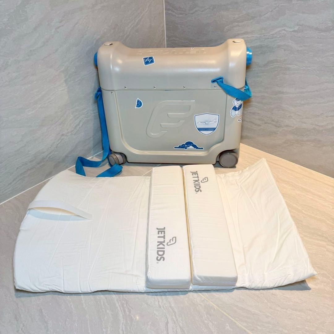 STOKKE ストッケ JetKids BedBox　乗れるスーツケース