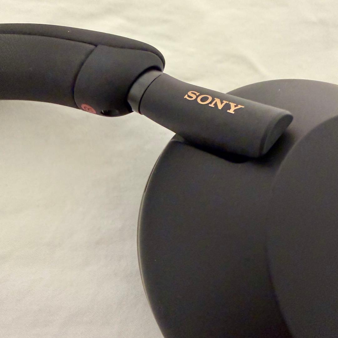 SONY ワイヤレスノイズキャンセリングヘッドホン WH-1000XM5