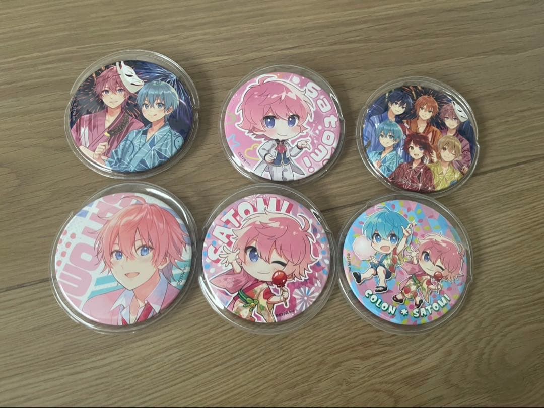 さとみグッズセット（キーホルダー・缶バッジ・ペンライト）