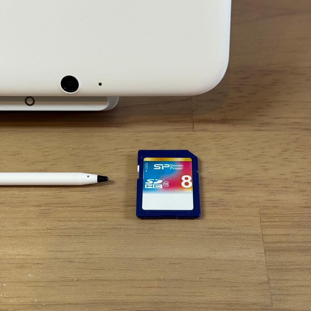 5-009 ニンテンドー3DS LL ホワイト