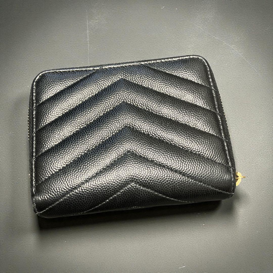 サンローラン カサンドラ ラウンドジップアップ レザーコンパクトウォレット 財布