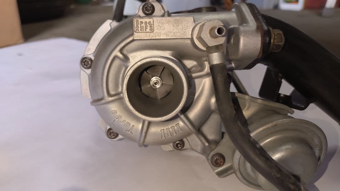 ダイハツ リビルト ターボ RHF3 VQ38 17200-97202 未使用