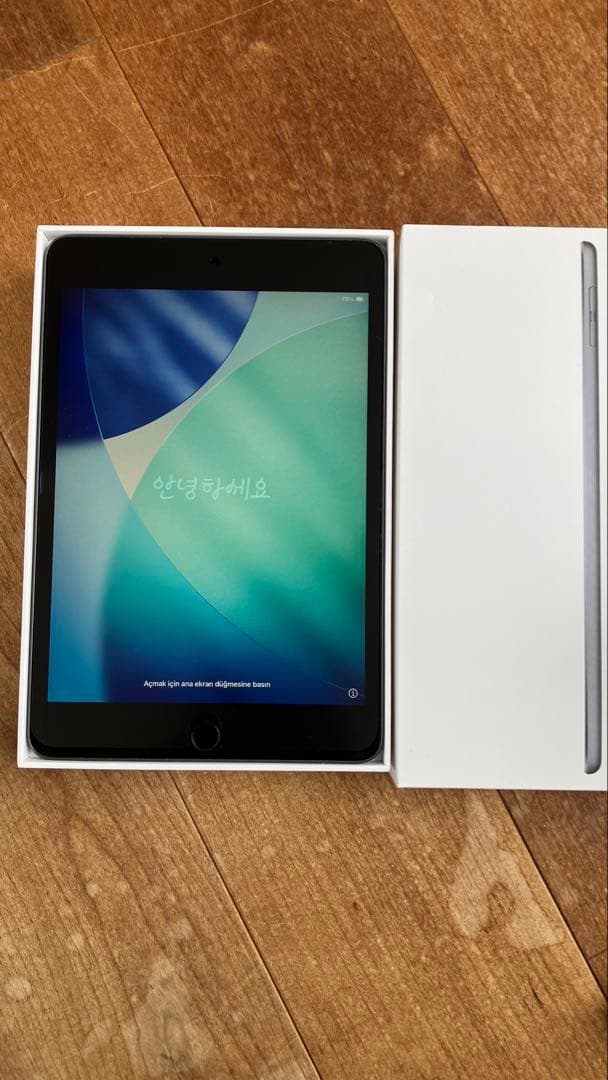 iPad mini 第5世代 64GB 箱あり