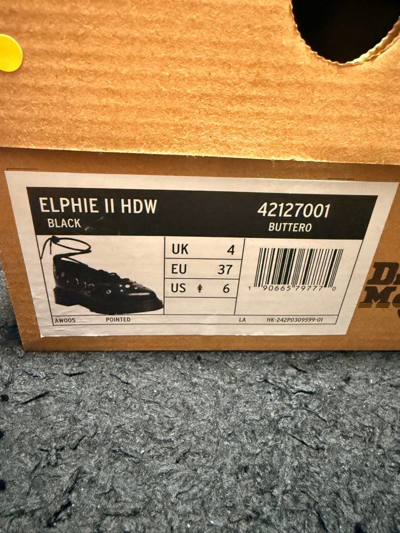 D r.Martens ELPHIE II ハードウェア レースアップ シューズ