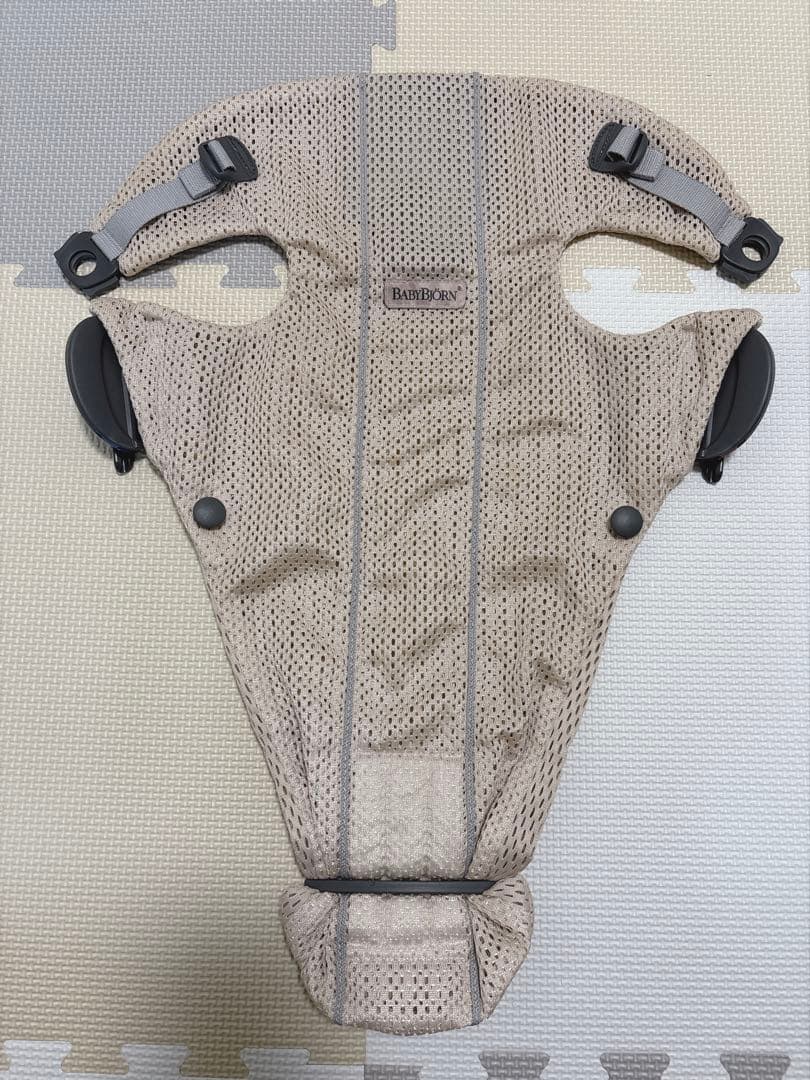 BABYBJÖRN抱っこ紐 メッシュ パーリーピンク