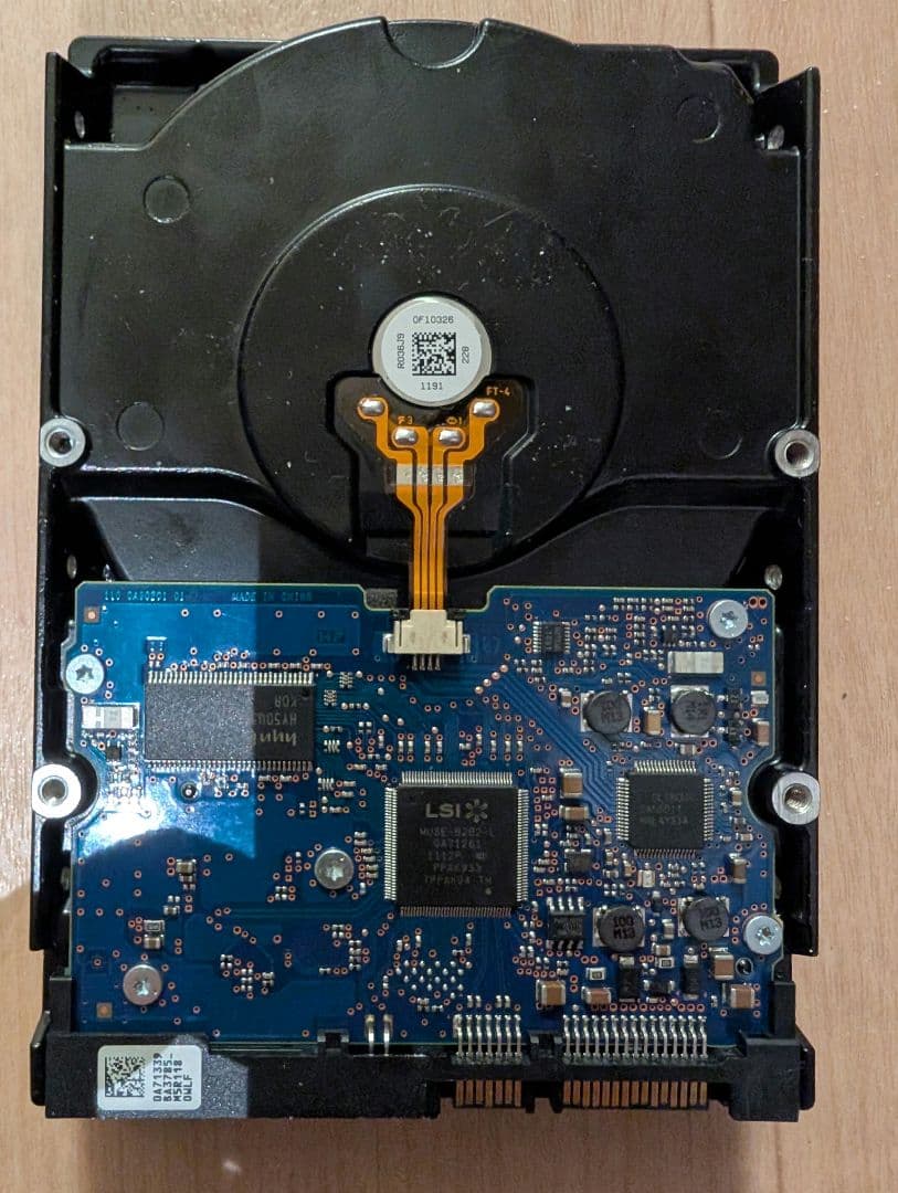 ☆52時間使用 使用時間小☆ Hitachi 2TB HDD ハードディスク