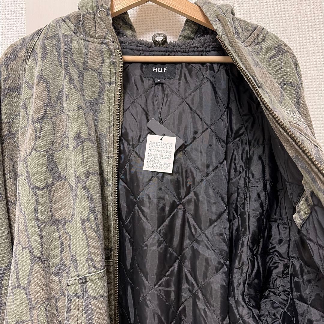 HUF 迷彩柄 ジャケット　未使用品　リアルツリー　アクティブジャケット
