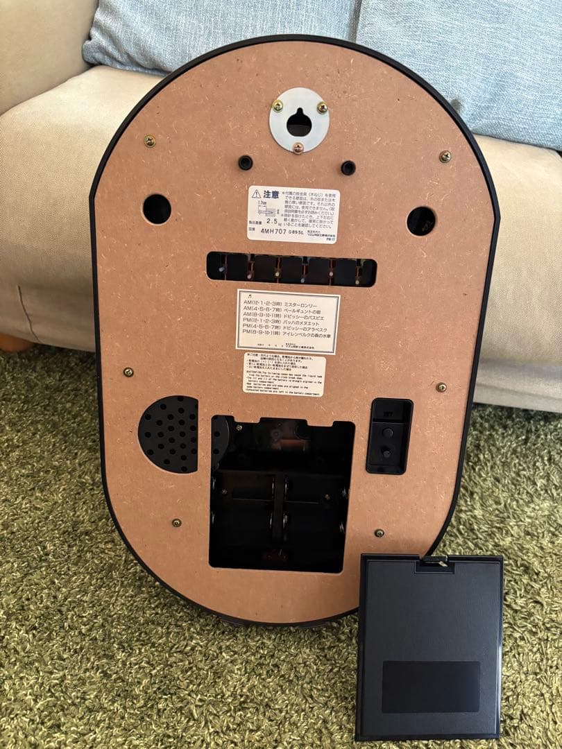 【美品】からくり時計　スモールワールド　ライブB 4MH707RH リズム