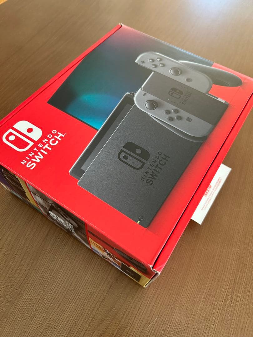 【新品未使用】　Nintendo Switch 本体 グレー Joy-Con付き