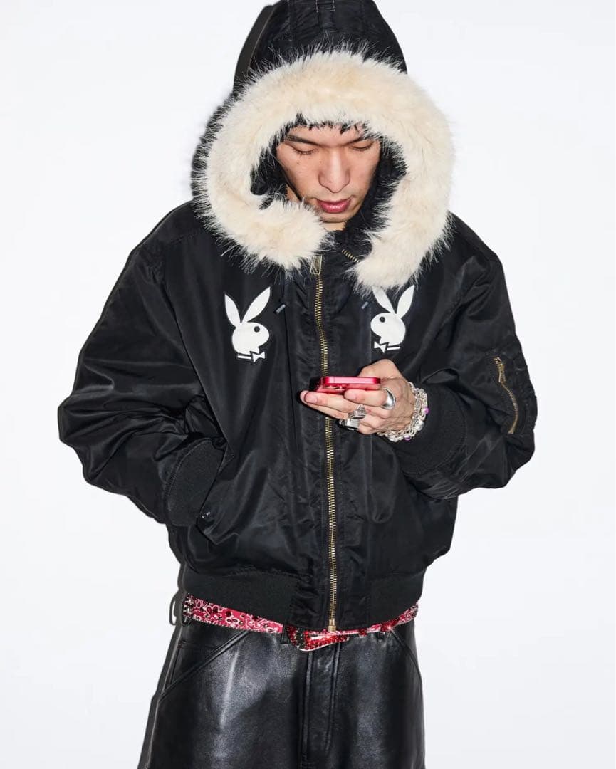 新品未使用定価以下 Supreme Playboy Hooded MA-1