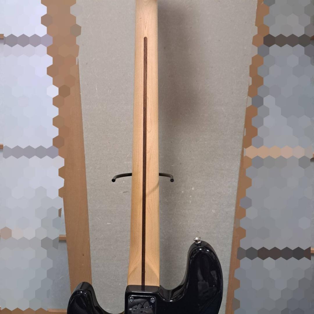 Squier Pete Wentz Precision Bass　スクワイヤー