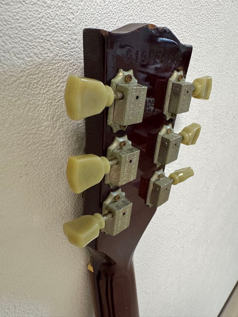 古い物Gibson SG ワインレッド エレキギター