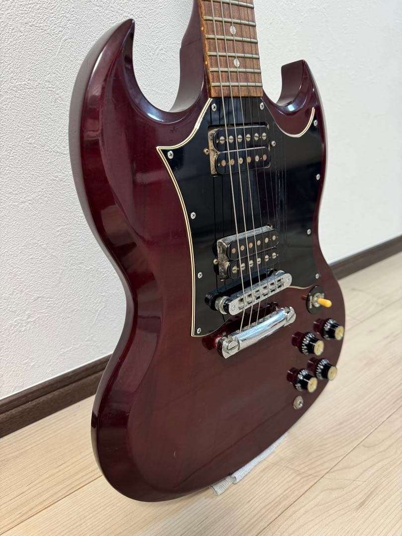 古い物Gibson SG ワインレッド エレキギター