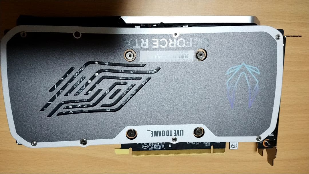 [動作確認済み]GeForce RTX 4070 super グラフィックボード
