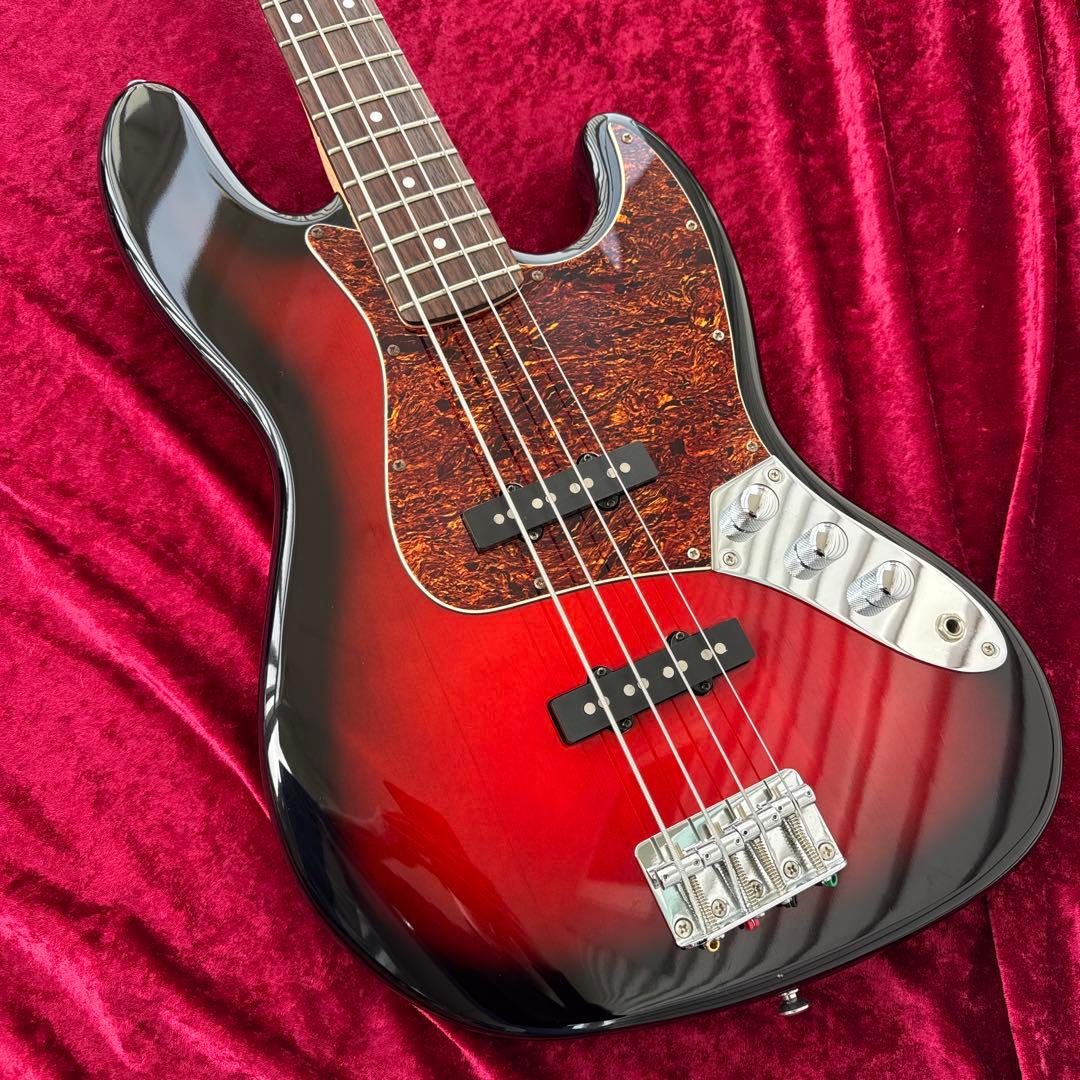 美品 メンテ済 Squier Standard Series JAZZ BASS