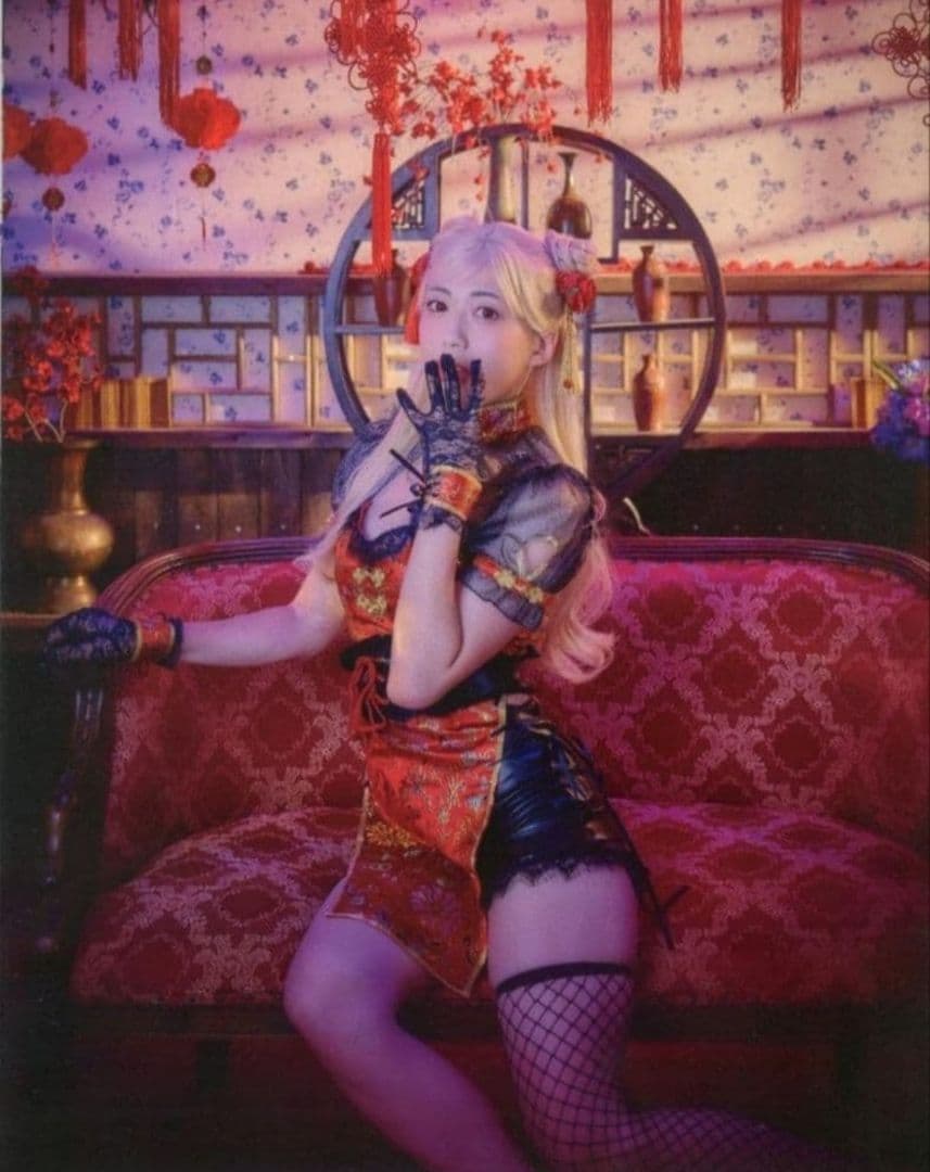 【新作】スターダム　上谷沙弥　訂正版写真集　Phenix　Queen