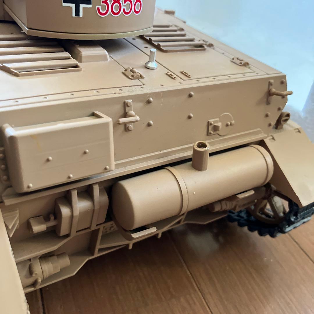 1/16 ヘンロン　ドイツ4号戦車　ラジコン　メタルキャタピラ
