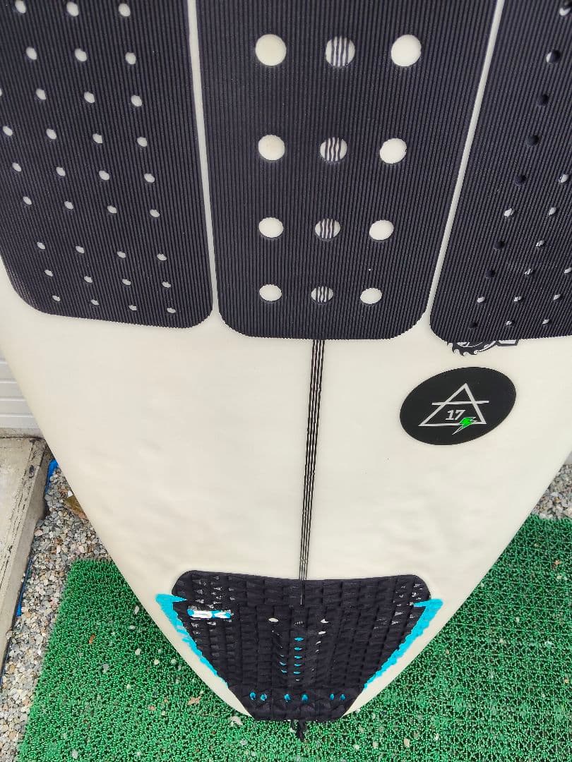 j*0様 JS サーフボード　AIR17 PERFORMER 美品　【手渡し限定