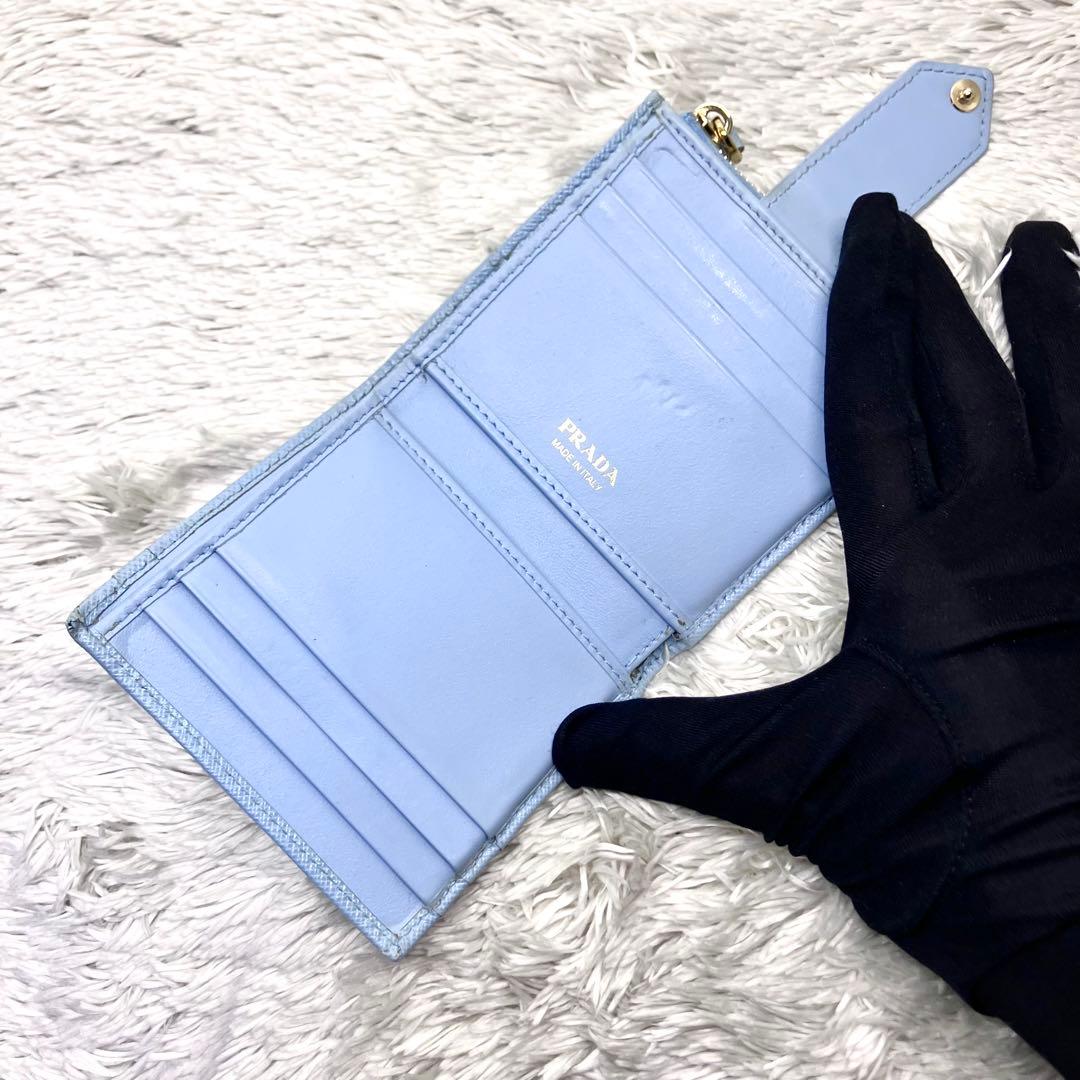 現行美品✨ PRADA RFID内蔵 二つ折り財布 サフィアーノ 三角ロゴ