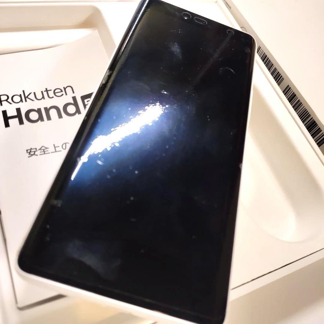 Rakuten Hand 5G ホワイト　 楽天ハンド　美品
