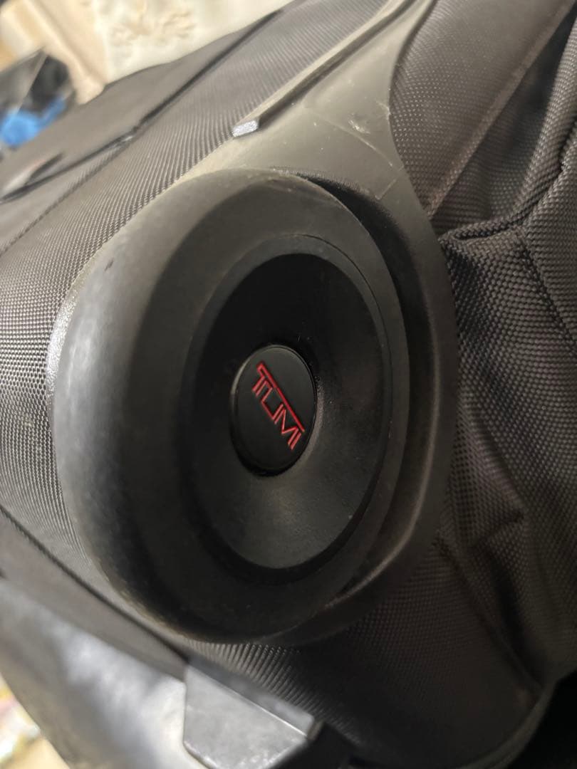 TUMI ALPHA2 22052D2 2輪キャリー黒 大容量 ビジネス 旅行