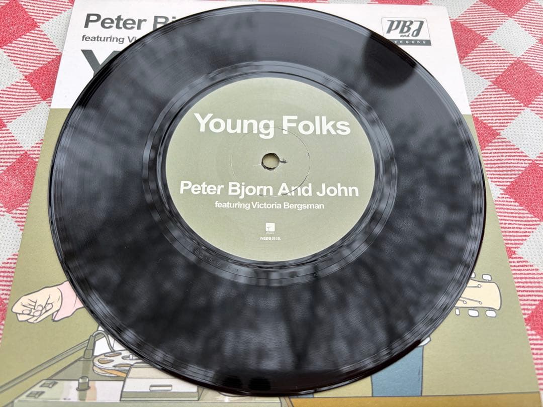 キラーチューン‼️ 超鬼名曲 YOUNG FOLKS 7インチ 口笛ソング
