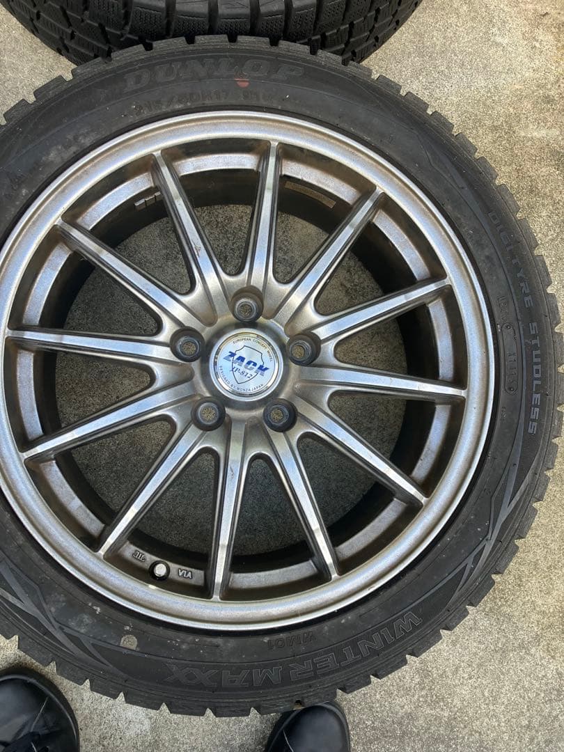 スタッドレスタイヤ　ホイールセット　215/50R17