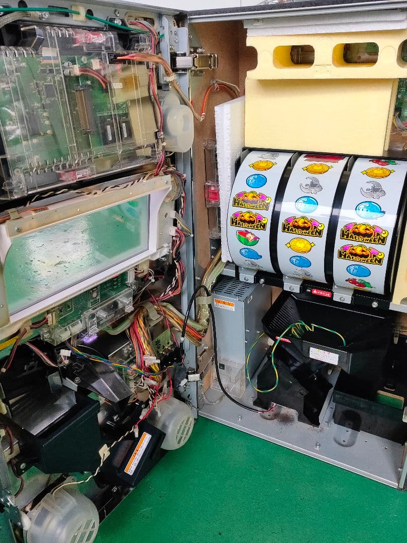 【パチスロ実機】マジカルハロウィン2 不要 音量調節可 設定変更キー付