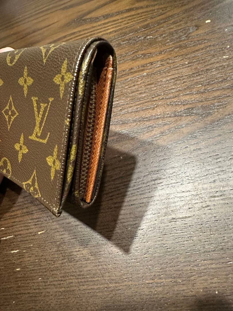 Louis Vuitton モノグラム 二つ折り財布　ヴィンテージ