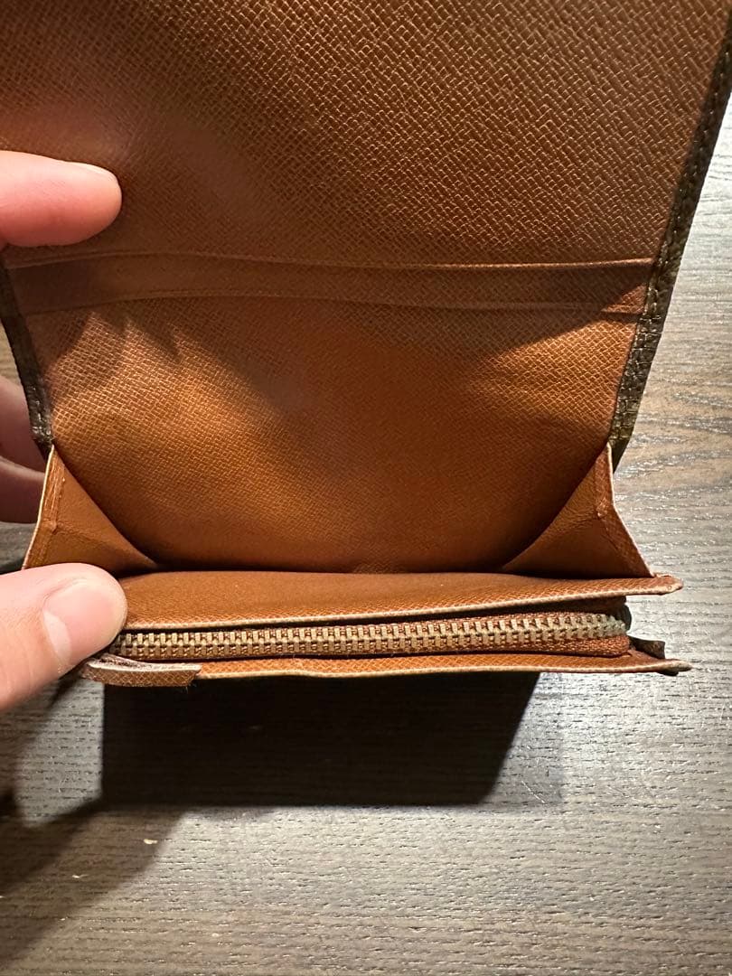 Louis Vuitton モノグラム 二つ折り財布　ヴィンテージ