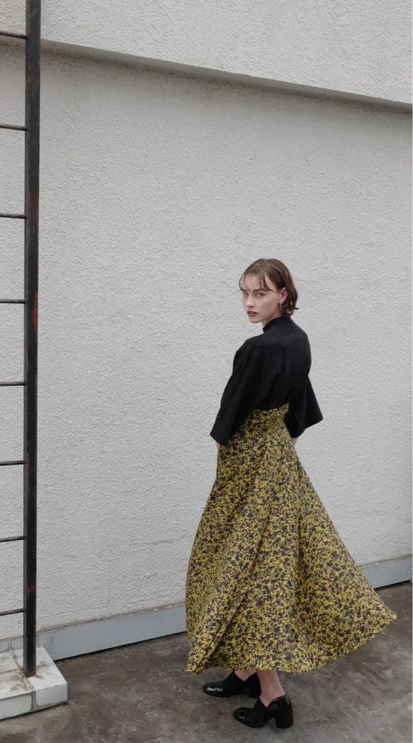 clane クラネ⭐︎ ドットフラワーサーキュラースカート
