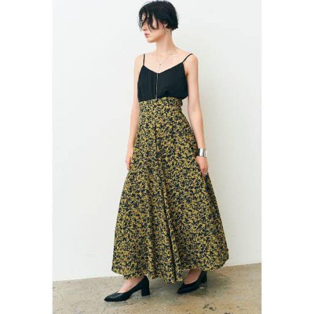 clane クラネ⭐︎ ドットフラワーサーキュラースカート