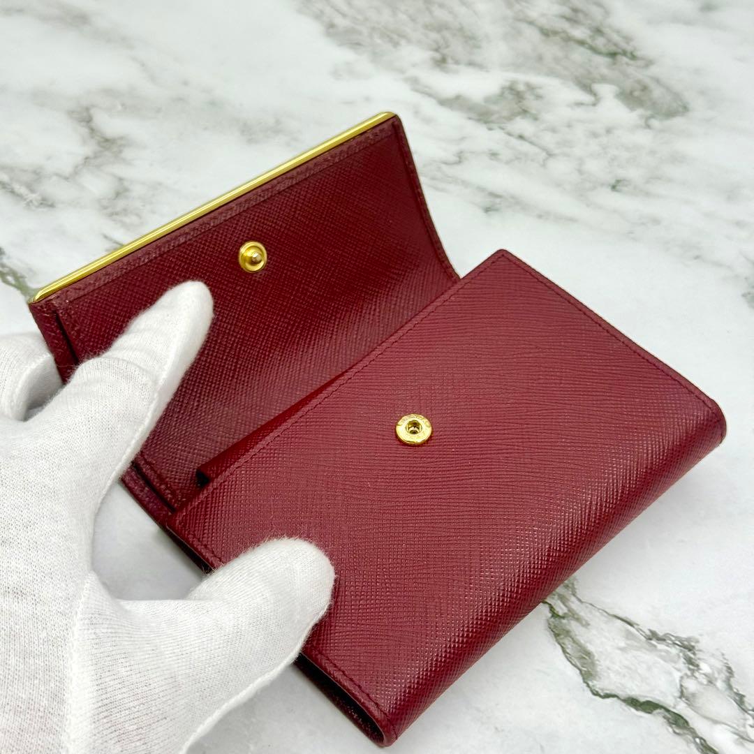 PRADA プラダ 三つ折り財布 サフィアーノ メタル レッド 長財布