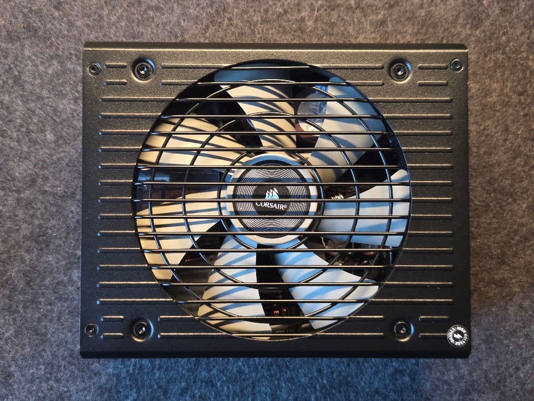 Corsair RM 1000x 電源ユニット