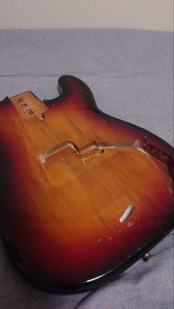 TOKAI エレキベース ボディ