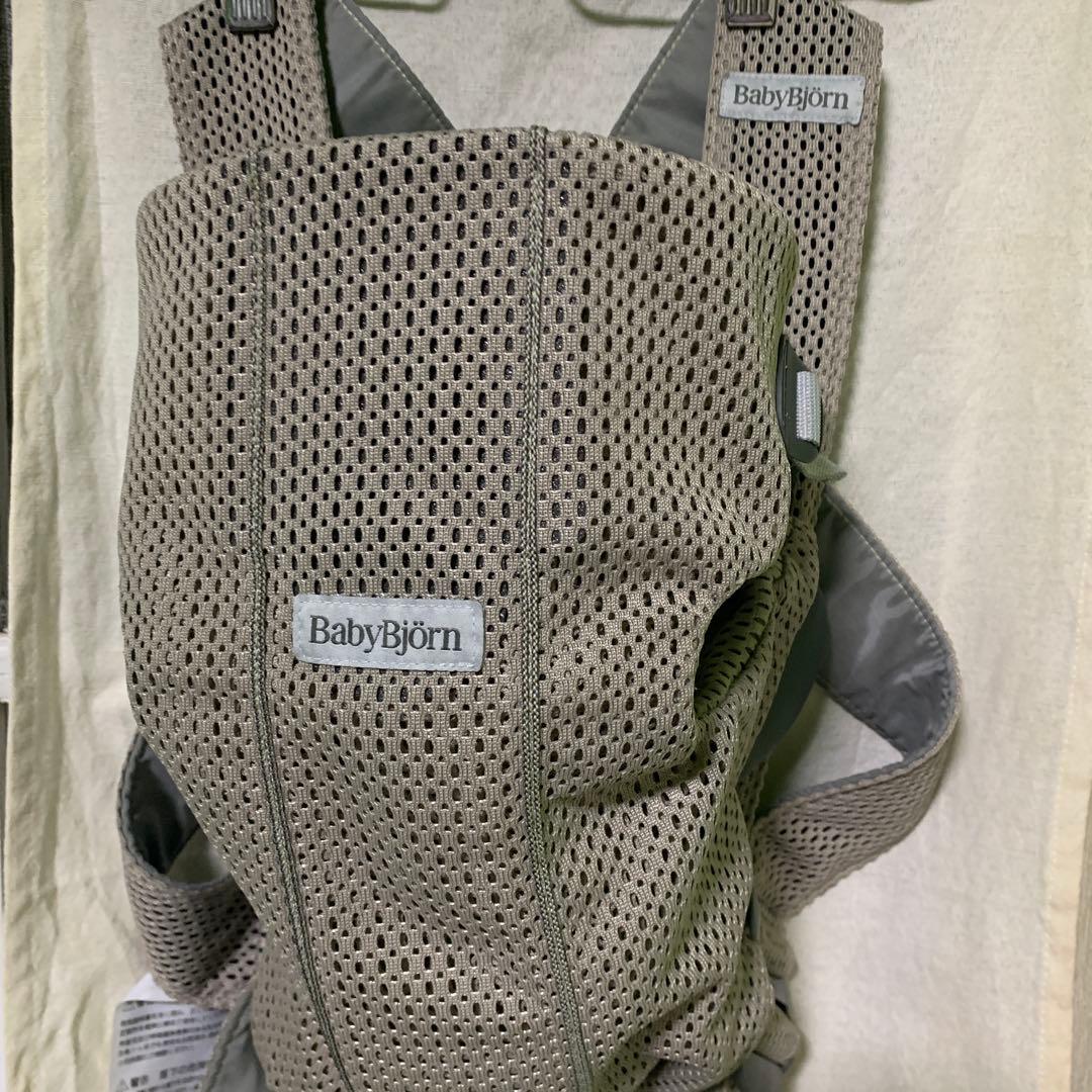 極美品 BabyBjörn ベビーキャリアmini 抱っこ紐 グレーベージュ