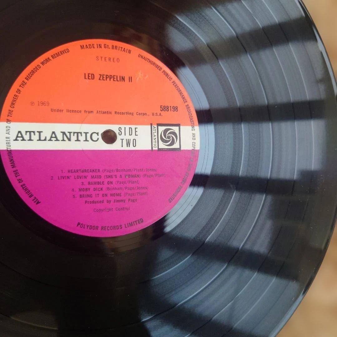 UK初回盤Led Zeppelin II