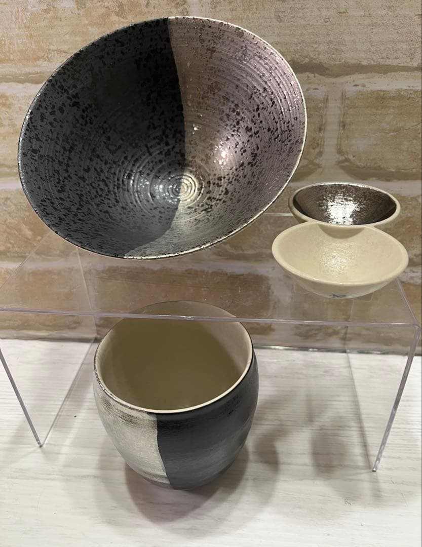 有田焼　悦山窯　マルチ丼ぶり　カップ　珍味入れ　金銀　各2個 美品
